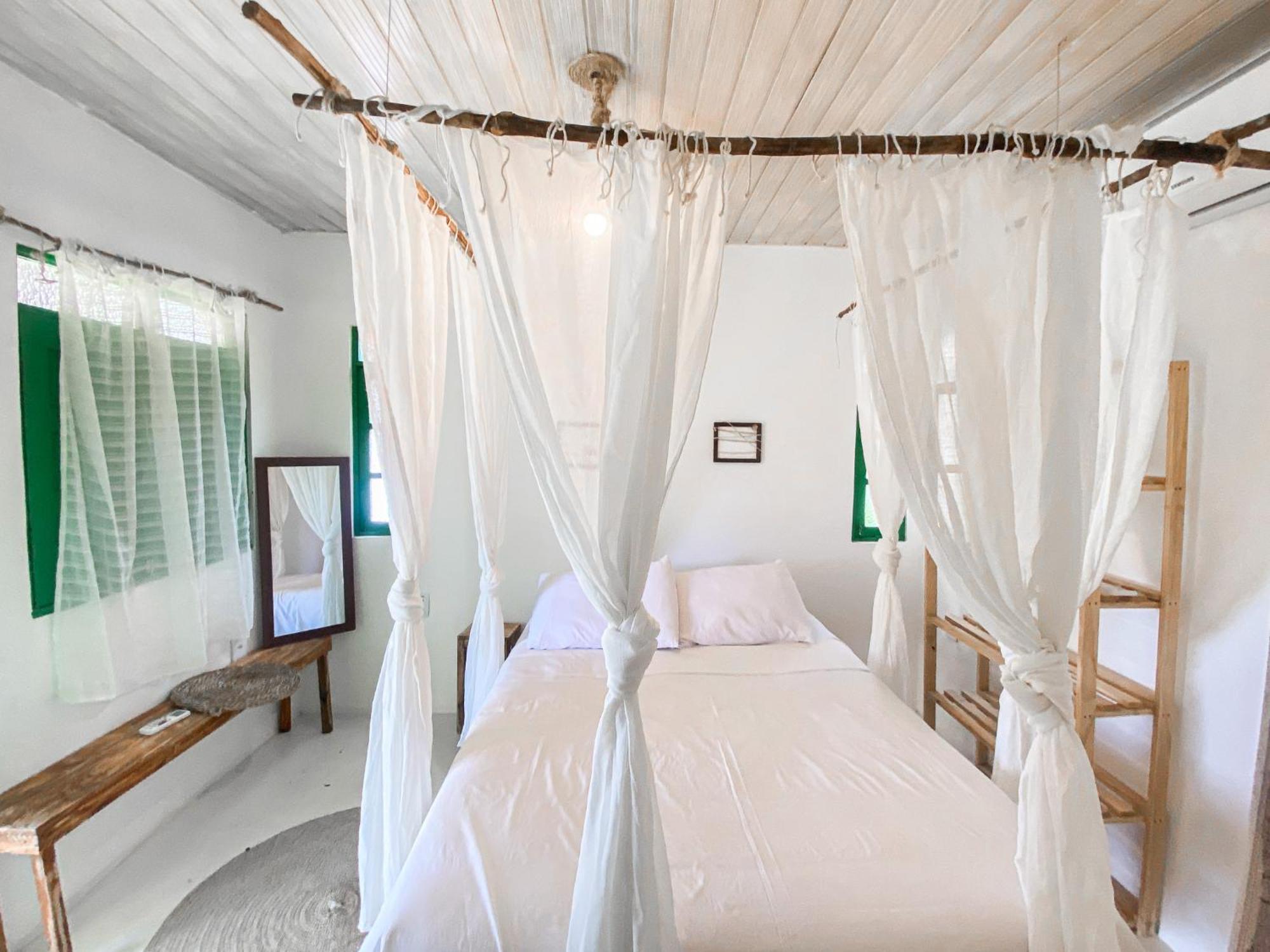 Pousada Bellatrix Ecolodge Castelo da Torre Exterior photo